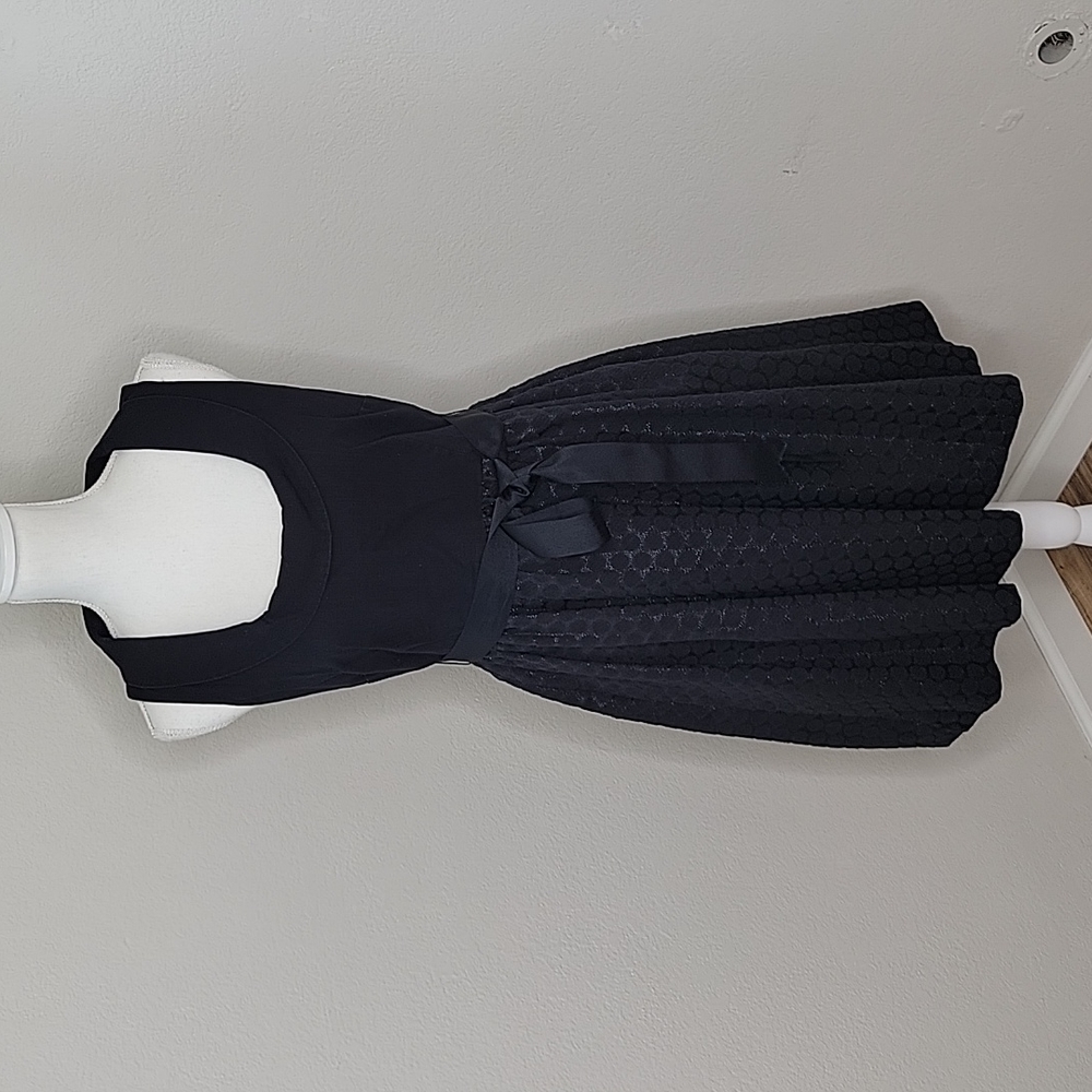 Wendy Katlen Black Metallic Sleeveless Dress